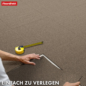 Tæppefliser | Bern | 50 x 50 cm | Selvlæggende med stribet design | I antracit, grå & beige til erhverv og private hjem